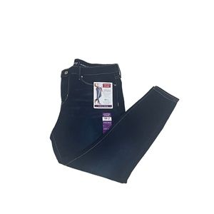 NWT Levi’s Strauss Signature Women’s Modern Skinny Dark Wash Jeans 16 Short